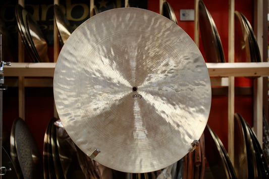 Matt Nolan 18" Flat Ride 1553g