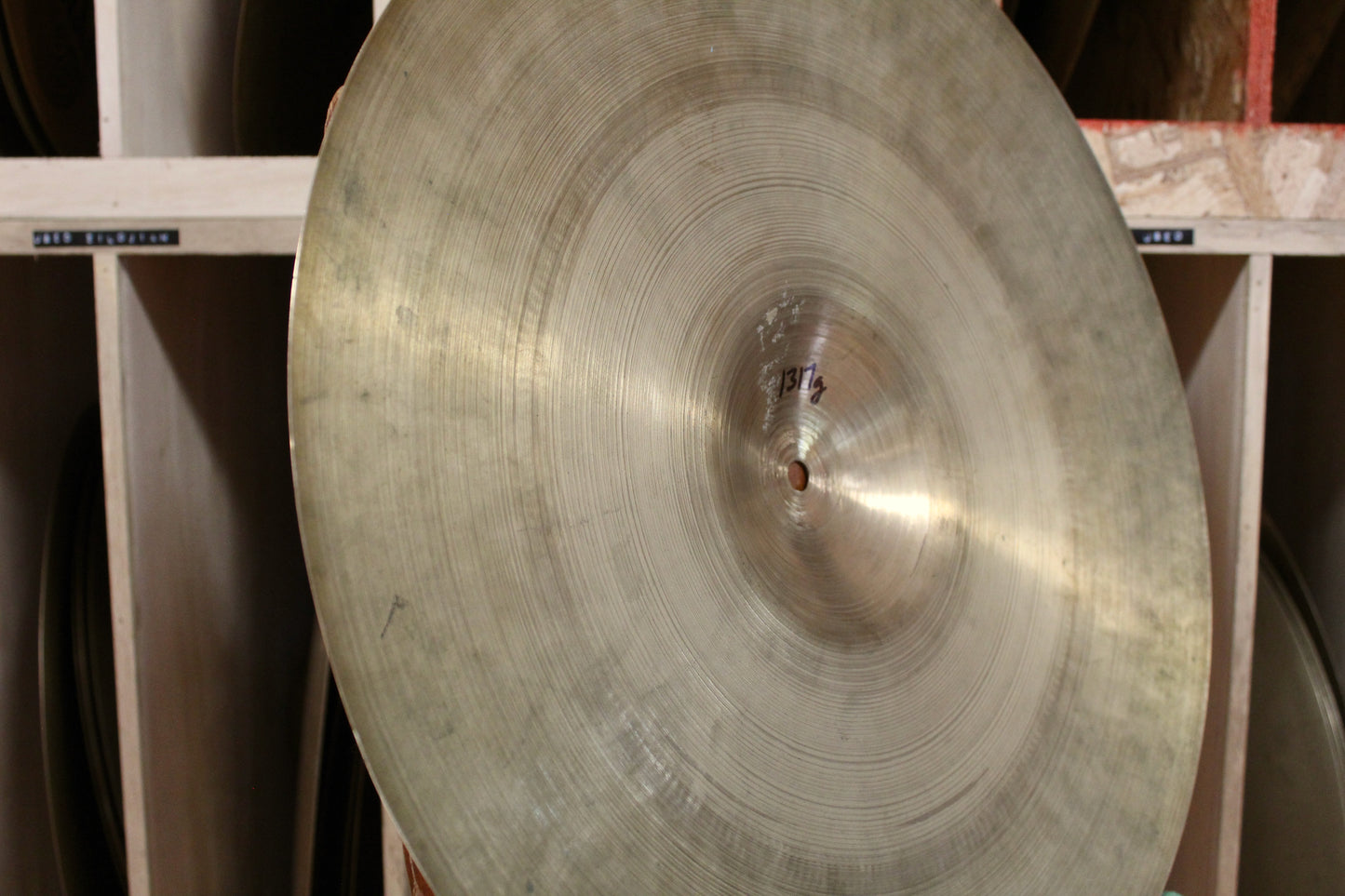 1940-50s A. Zildjian 18" Transition Stamp "Medium Ride" 1317g