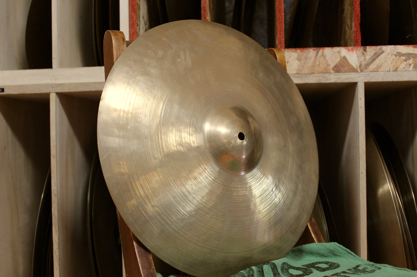 1940-50s A. Zildjian 15" Trans Stamp Crash 778g