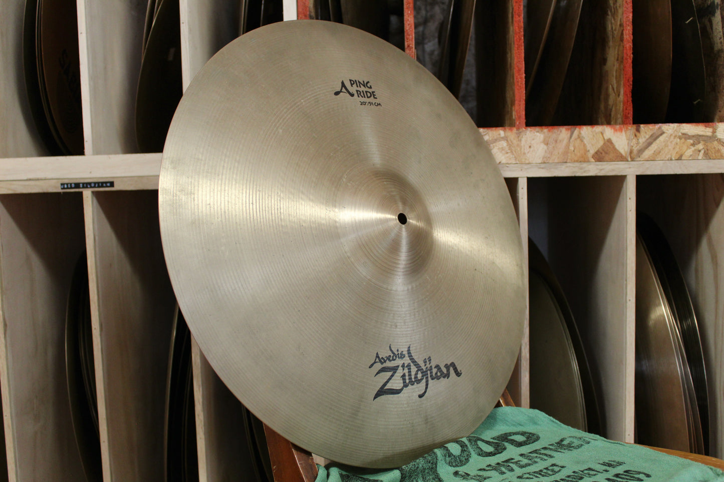Zildjian 20" A Ping Ride 2710g - Used