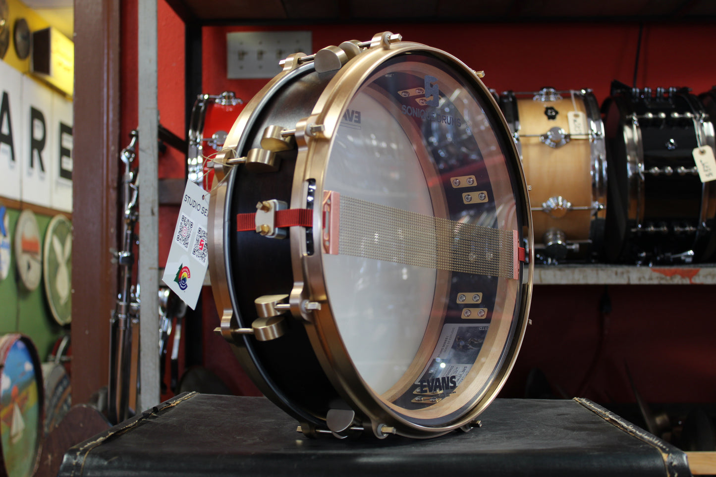 Sonique Drums 4.5x14 Studio Series Snare Drum in E. Indian Rosewood