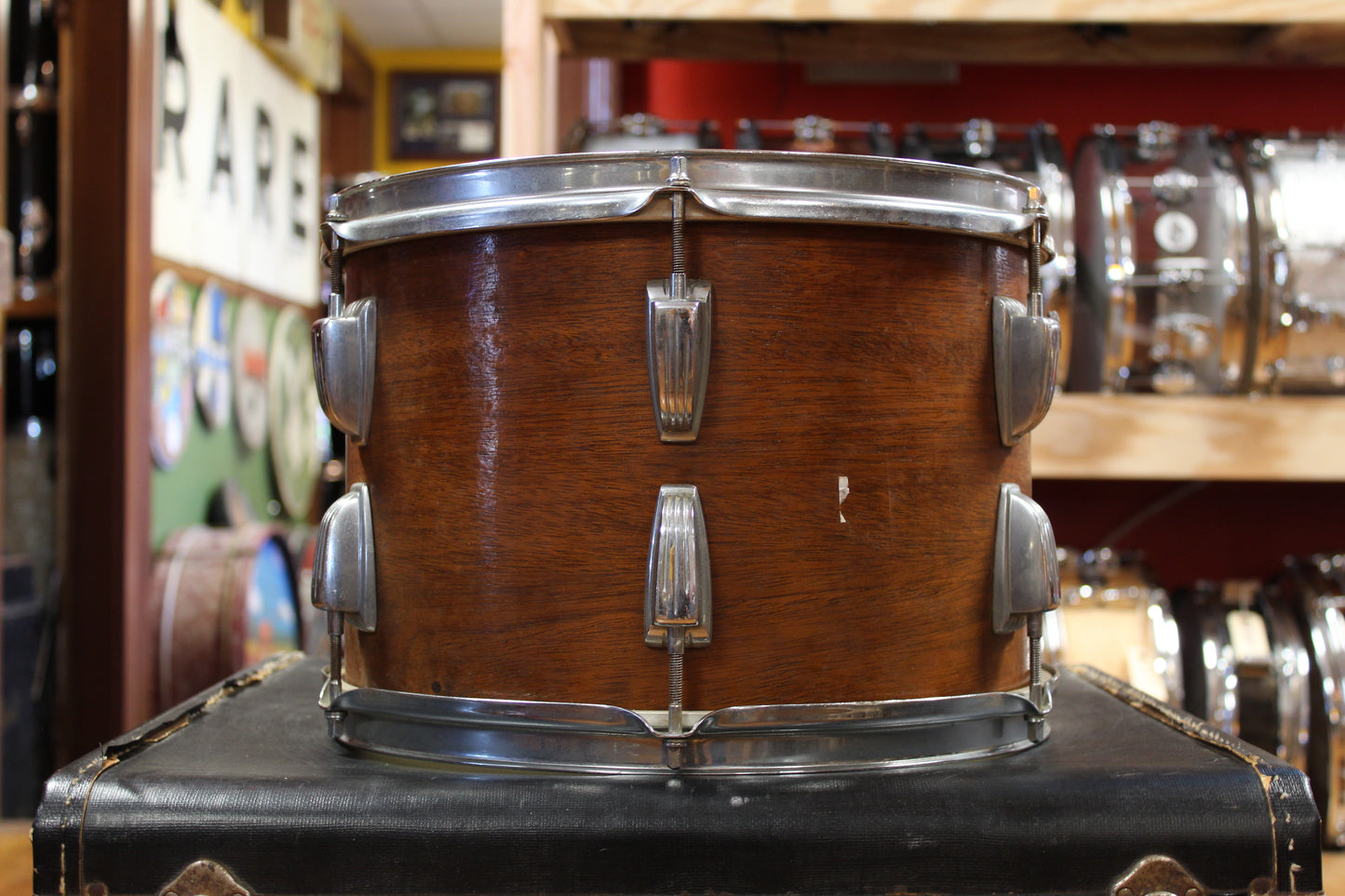1950/60s Ludwig Super Classic Outfit in Mahogany Lacquer 14x22 9x13 16x16
