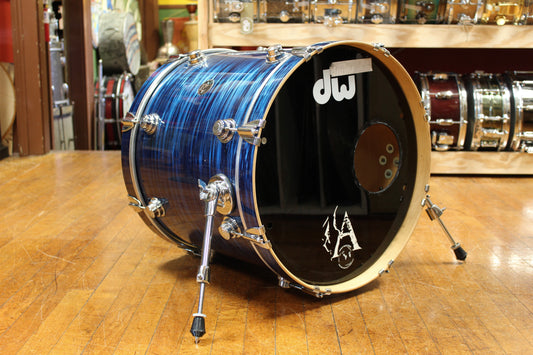 2001 DW Pre-Collectors Series Outfit in Deep Blue Oyster 18x20 8x10 9x12 11x14