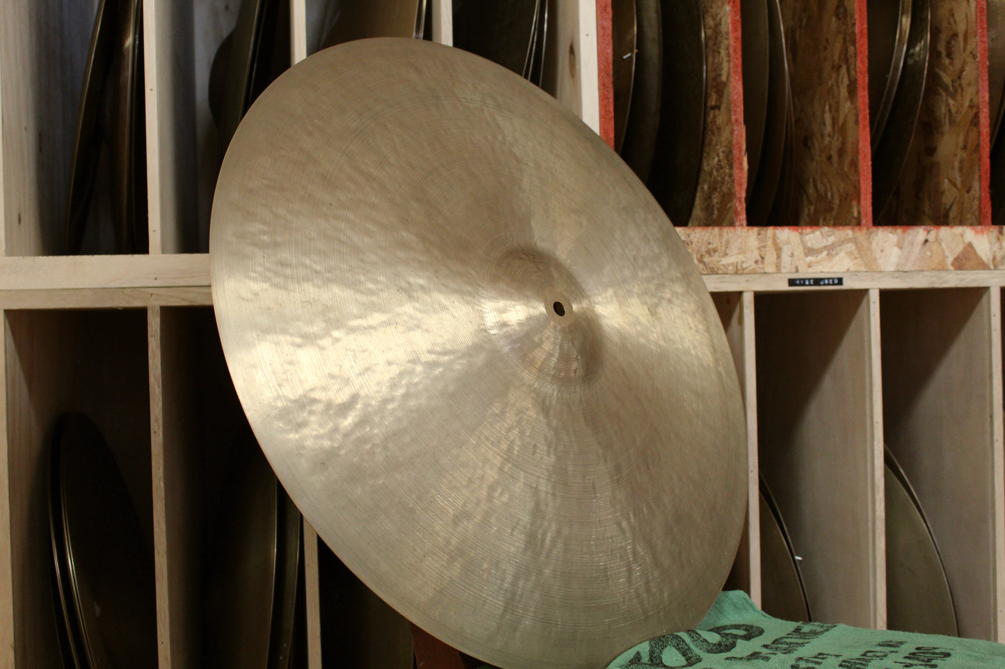 Borba 22" Hand-Formed Bell Ride 2200g - Used