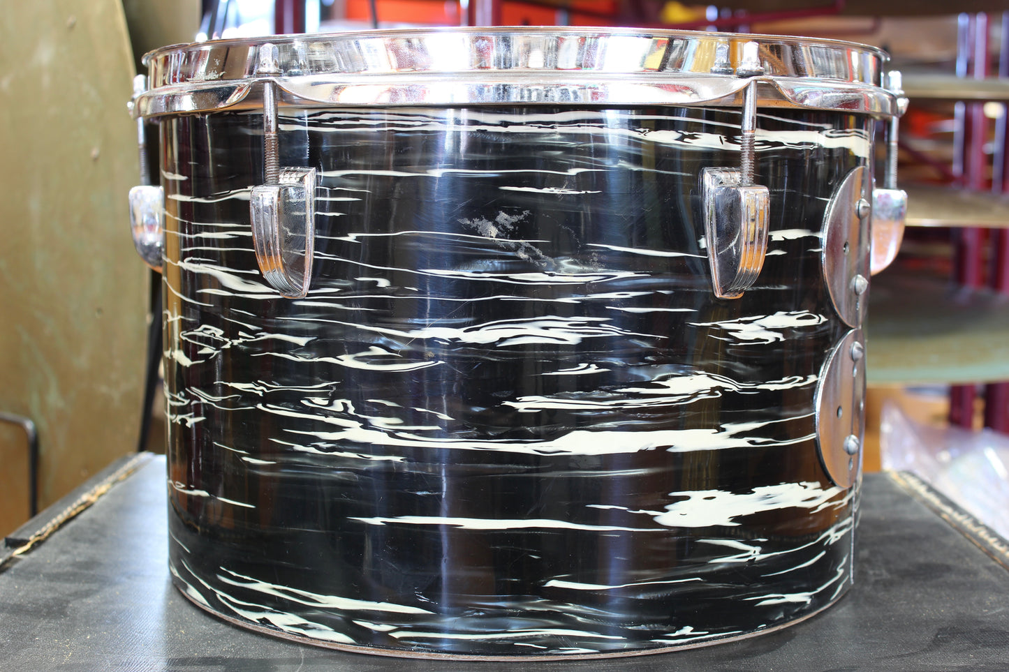 1970's Ludwig 9"x13" Concert Tom in Black Oyster Pearl