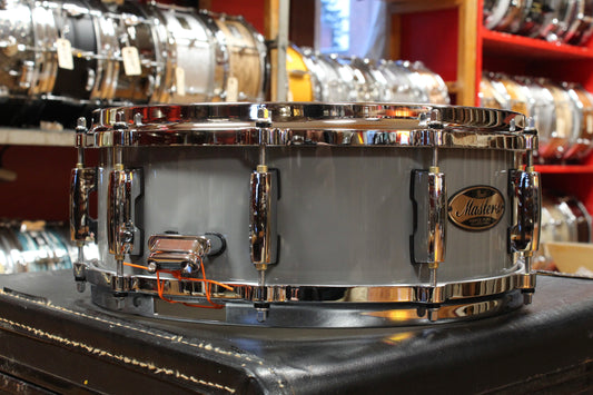 Pearl Masters Pure Maple Snare Drum 5x14 Putty Grey