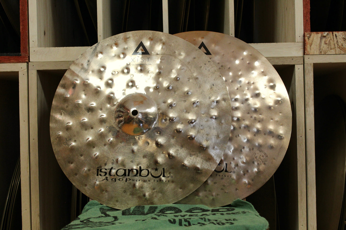 Istanbul Agop 15" Xist Dry Dark Brilliant Hi-Hats 716/1098g