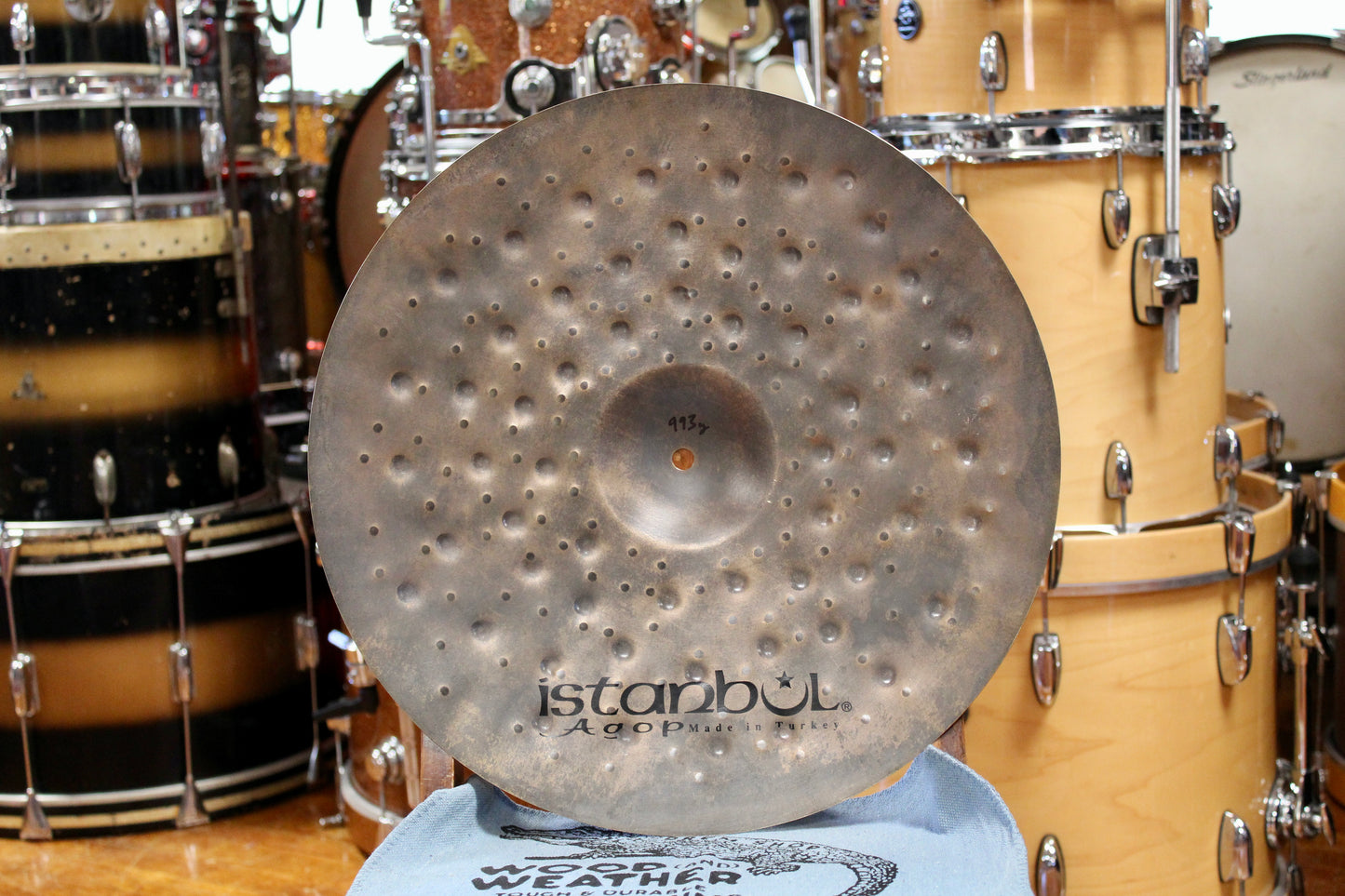 Istanbul Agop 17" Xist Dry Dark Crash 993g