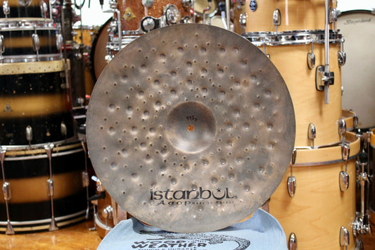Istanbul Agop 17" Xist Dry Dark Crash 993g