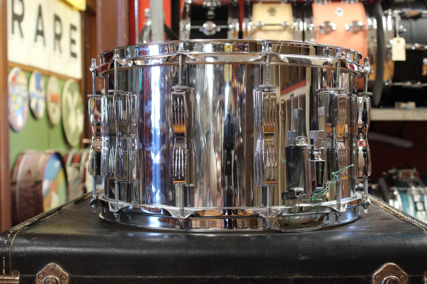 1990s Ludwig 8x14 Classic Colosseum Snare in Chrome Over Wood