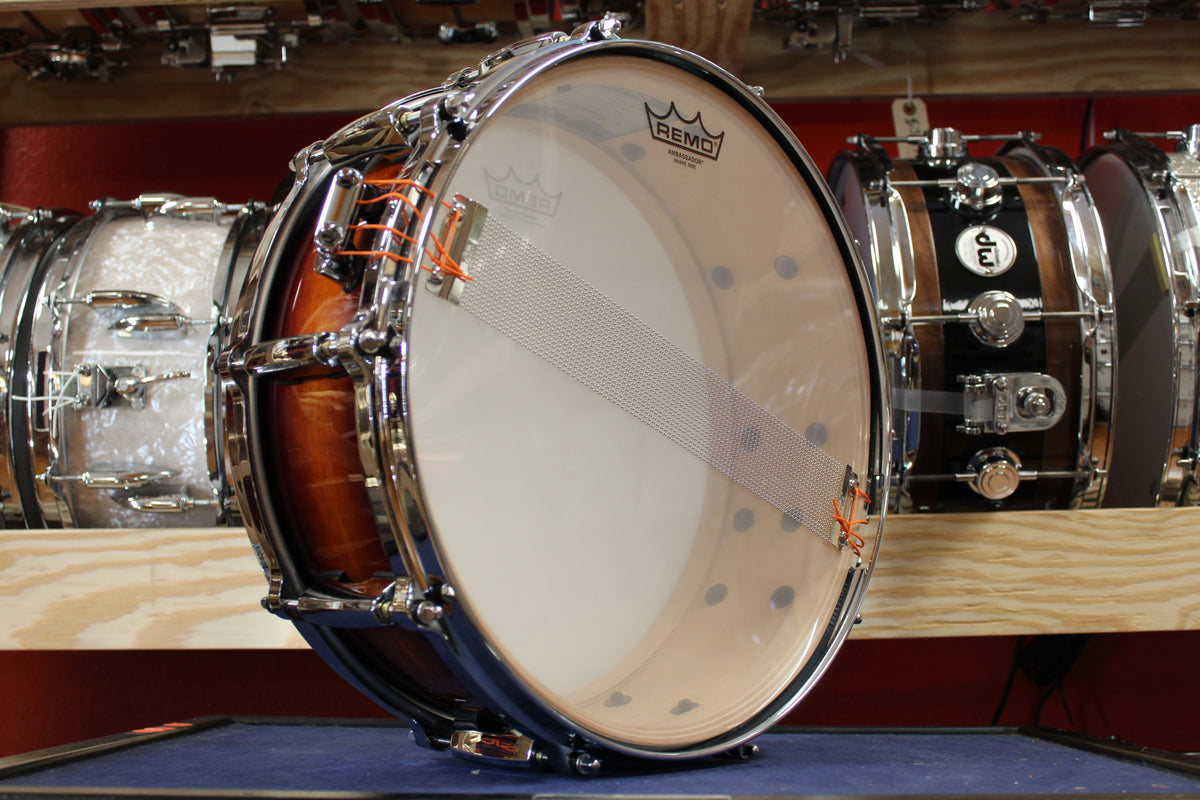 Pearl Masters Maple Pure 5"x14" Snare Drum in Vintage Tobacco Burst