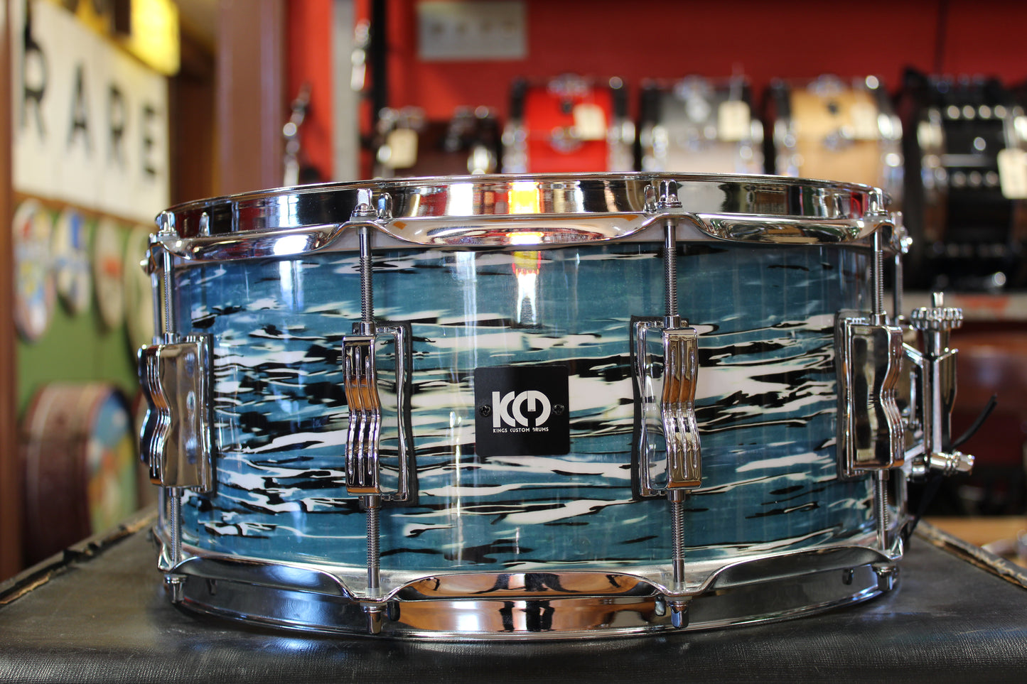 Kings Custom Drums 6.5x14 Snare Drum in Blue Oyster Pearl