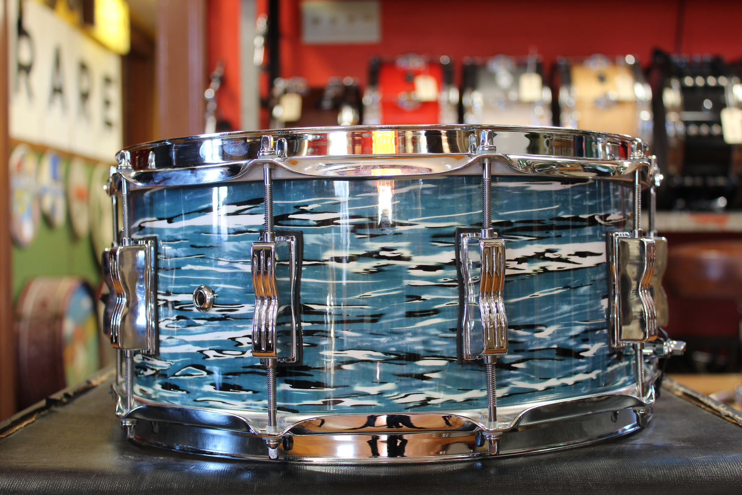 Kings Custom Drums 6.5x14 Snare Drum in Blue Oyster Pearl