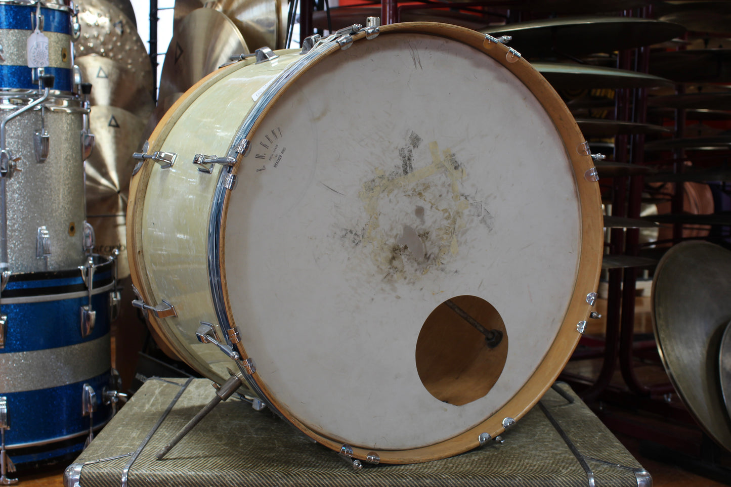 1960's Kent 14"x22" Bass drum in White Marine Pearl