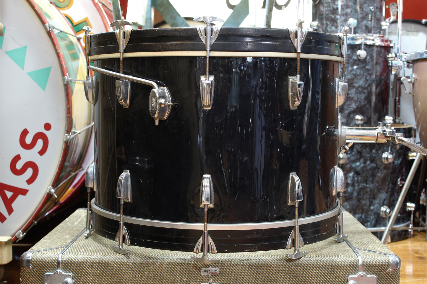 1960's Ludwig 14"x22" Bass Drum in Black (Rewrap)