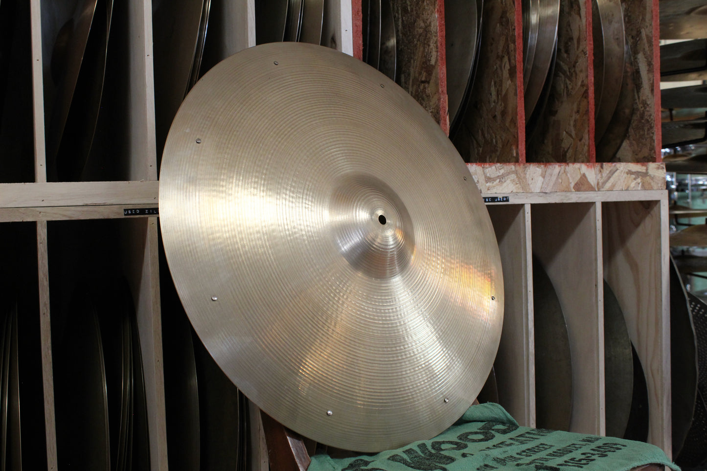 1960s A. Zildjian 22" Sizzle Ride 3238g
