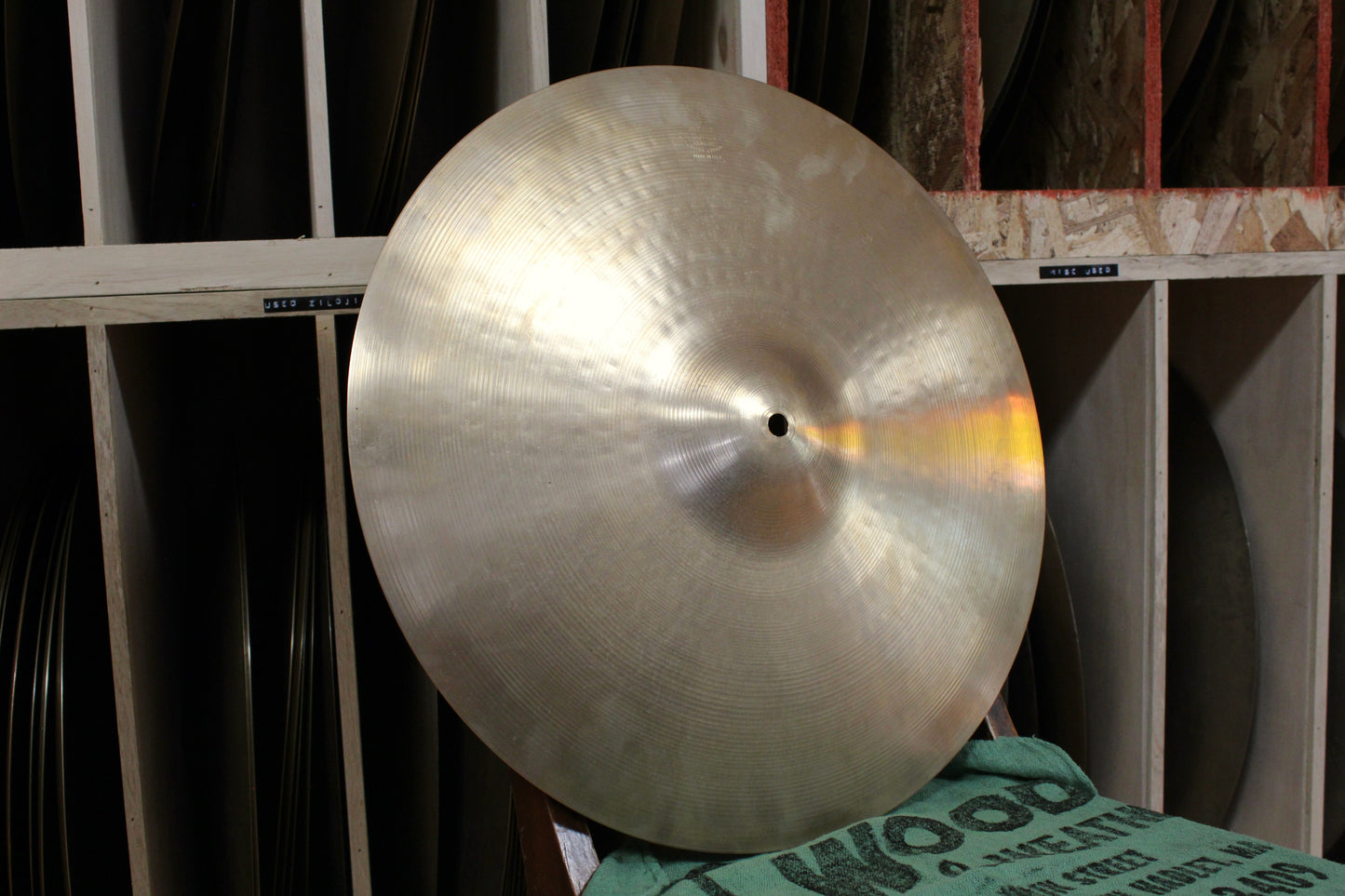 1960s A. Zildjian 18" Crash 1883g