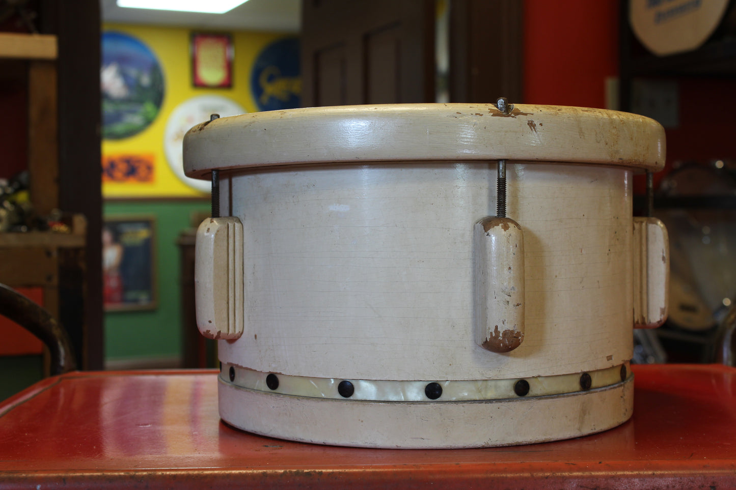 1940s Ludwig Victory Tom 7"x11" in White