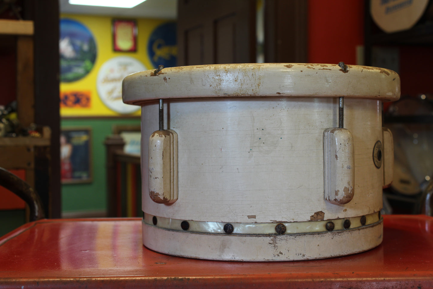 1940s Ludwig Victory Tom 7"x11" in White