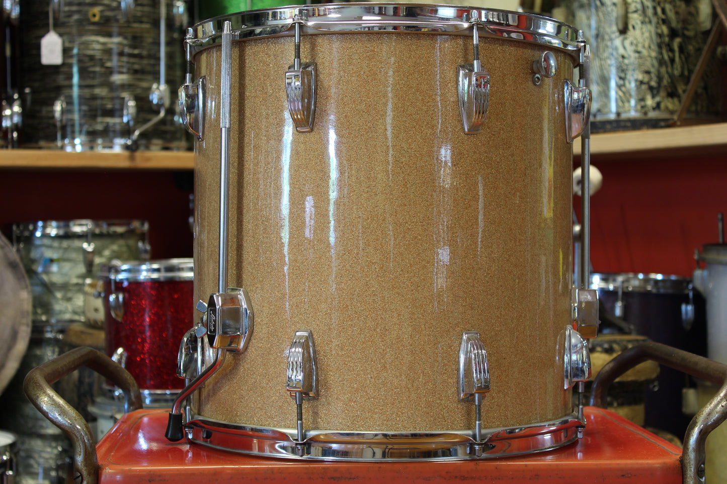 1960/70's Ludwig Super Classic style outfit in Champagne Sparkle 14x22 16x16 9x13