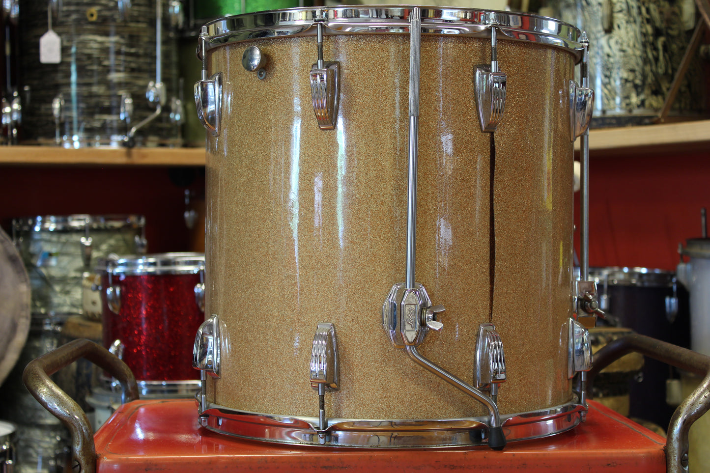 1960/70's Ludwig Super Classic style outfit in Champagne Sparkle 14x22 16x16 9x13