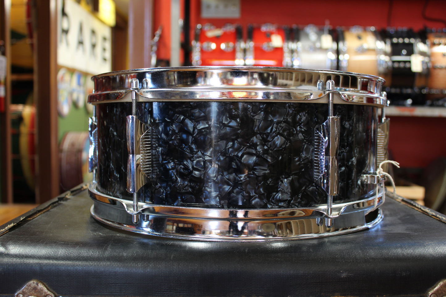 1960s Beverley 5x14 Snare Drum in Black Diamond Pearl