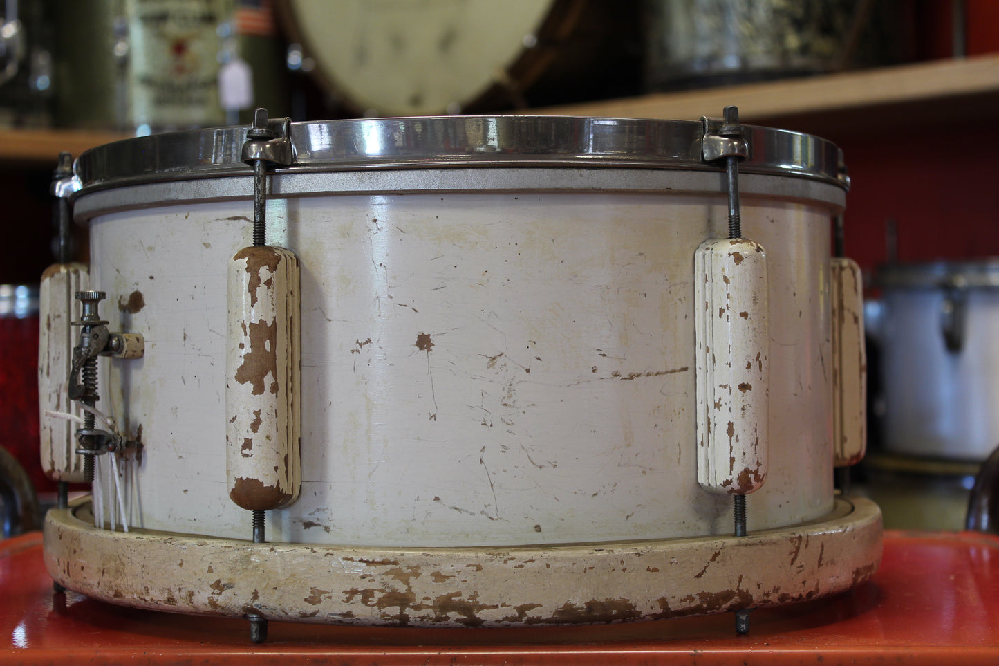 1940's Ludwig & Ludwig Victory Snare Drum 6.5"x14" in White Lacquer