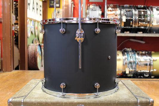 DW Design Series 16x18 Floor Tom in Satin Black