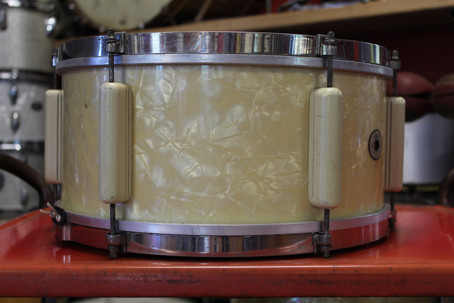 1944 Ludwig 6.5"x14" Victory Snare Drum in White Marine Pearl