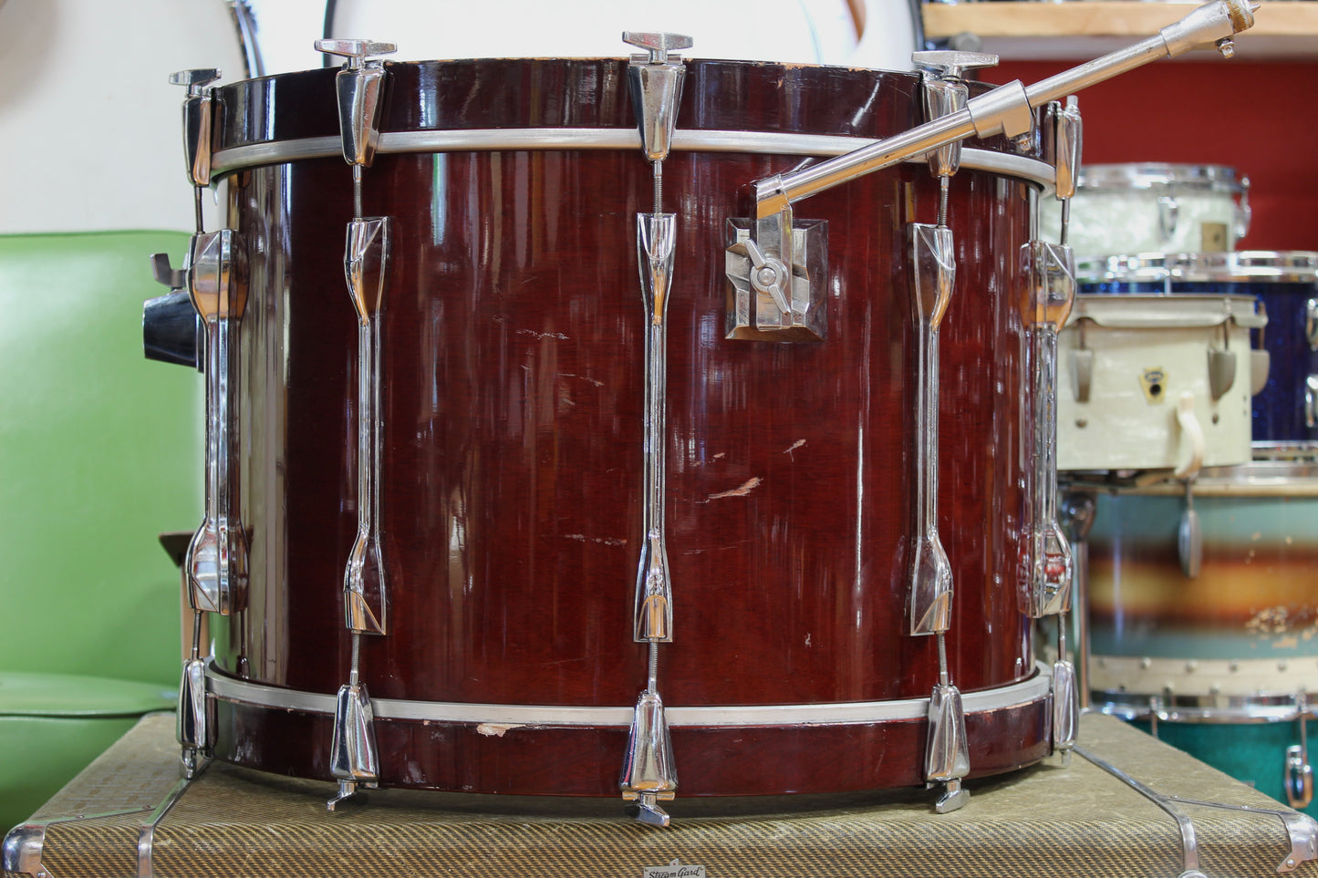 1985 Yamaha Recording Custom in Cherry Wood 14x22 16x16 9x13 8x12