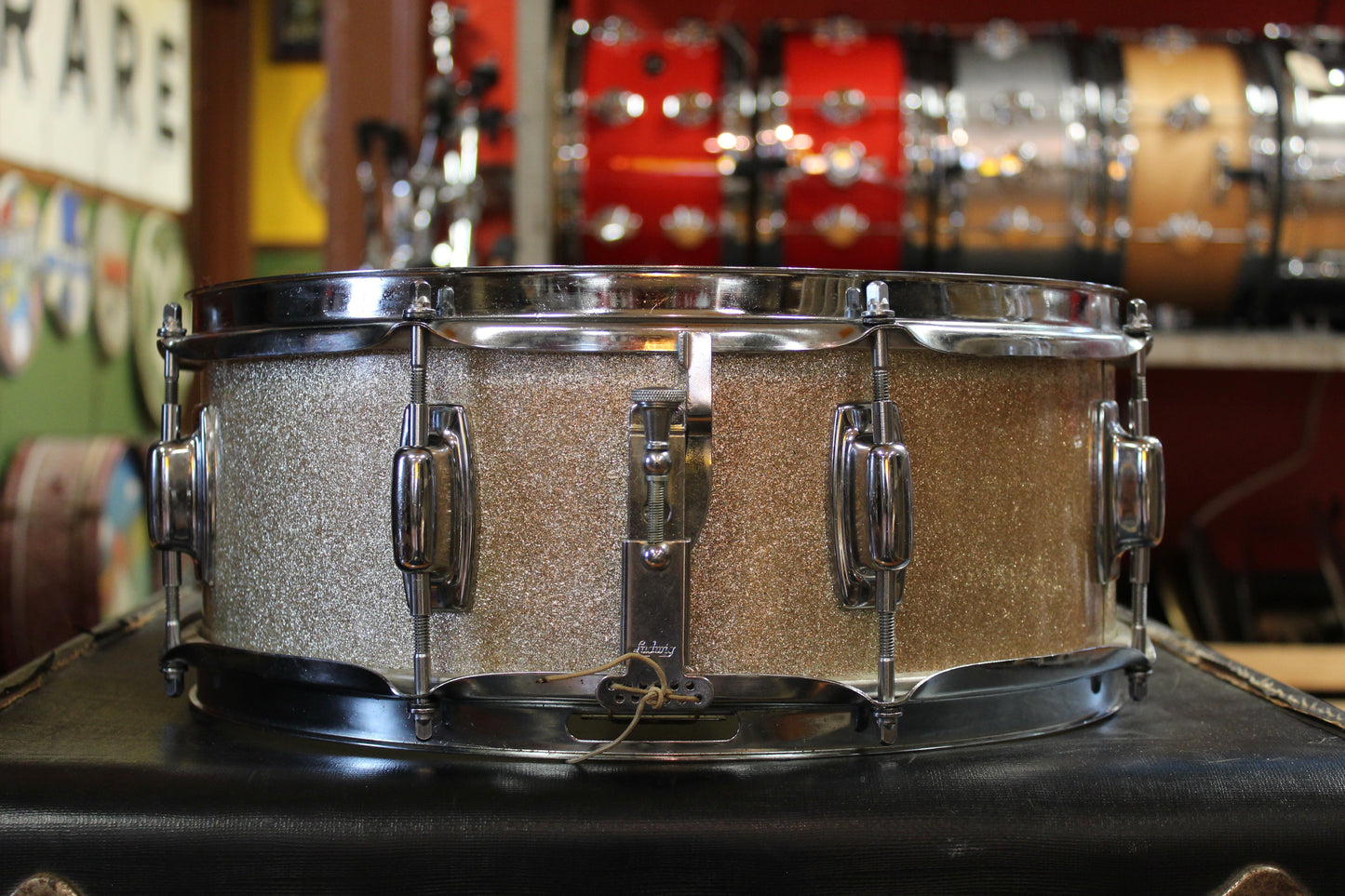 1968 Ludwig Standard Snare Drum 5.5"x14" in Silver Mist