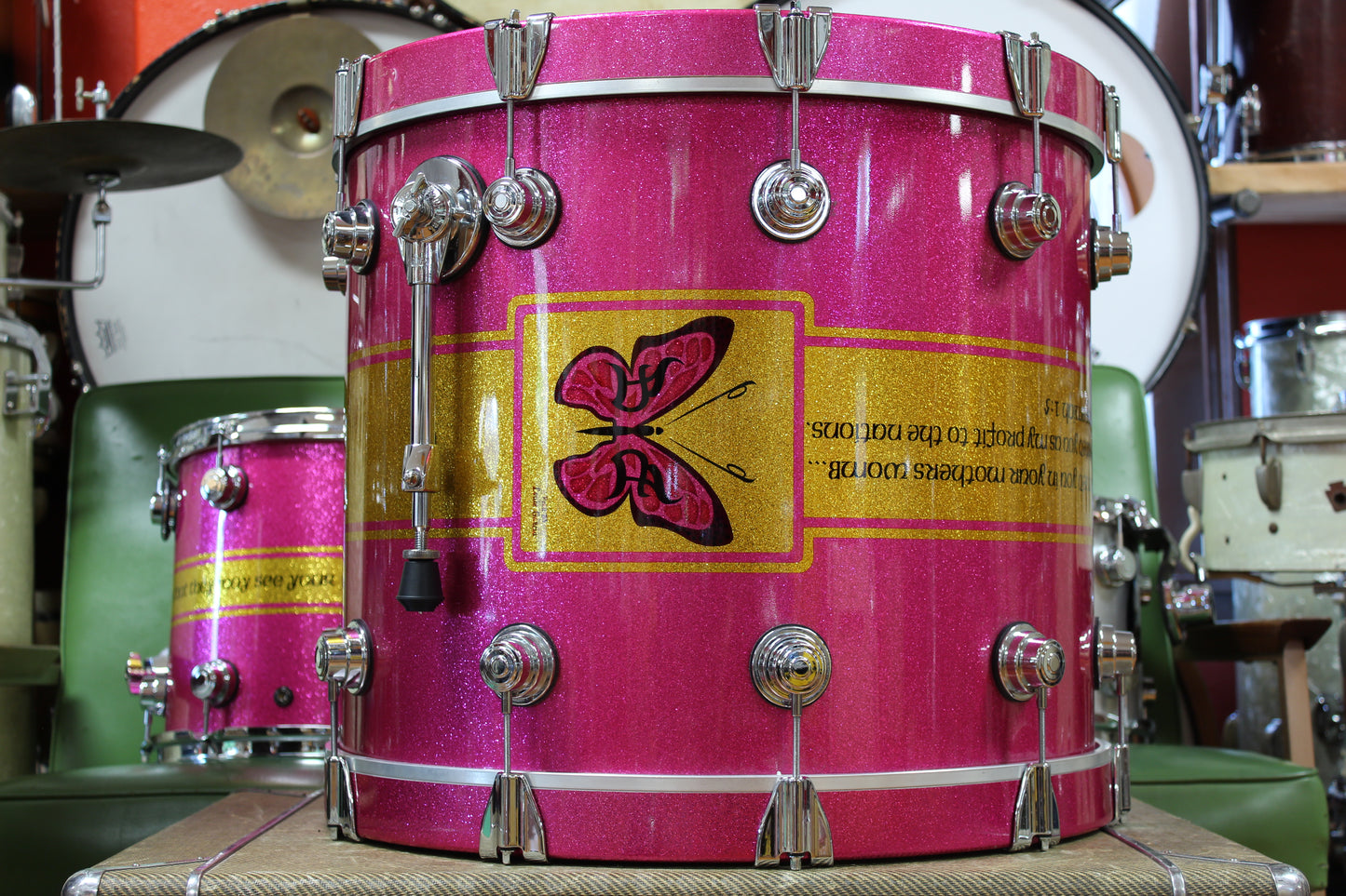 2000s DW Collectors Exotic VLX in Pink Glitter / Bible Verse