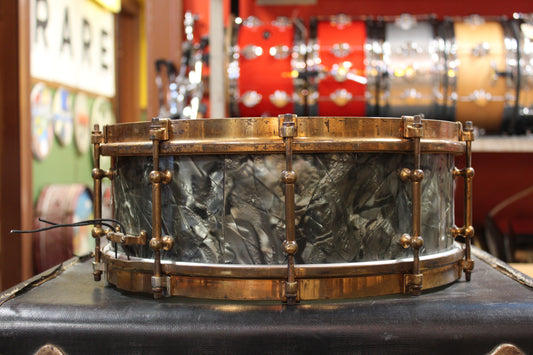 1930s Slingerland 5x14 Tone Flange Snare Drum in Black Diamond Pearl