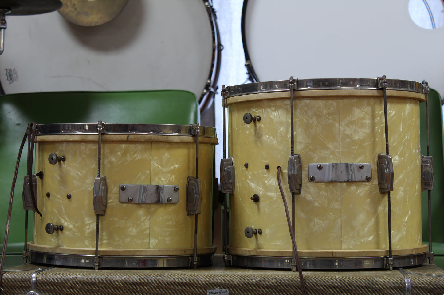 1930s Ludwig & Ludwig Special Deluxe Drum outfit in Avalon Pearl 14x28 12x14 9x13