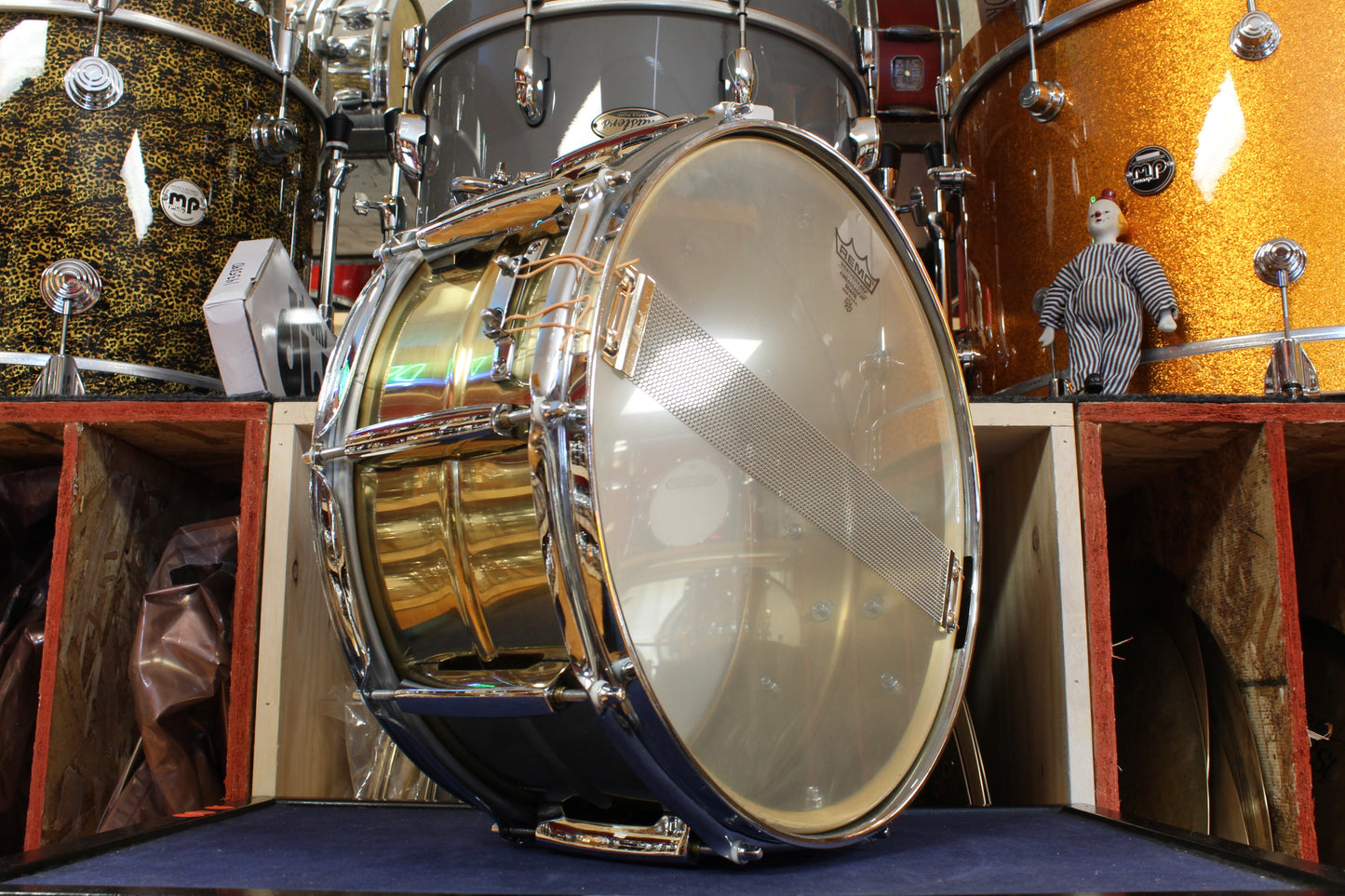 Early 2000s Pearl 6.5x14 Sensitone Brass Snare Drum