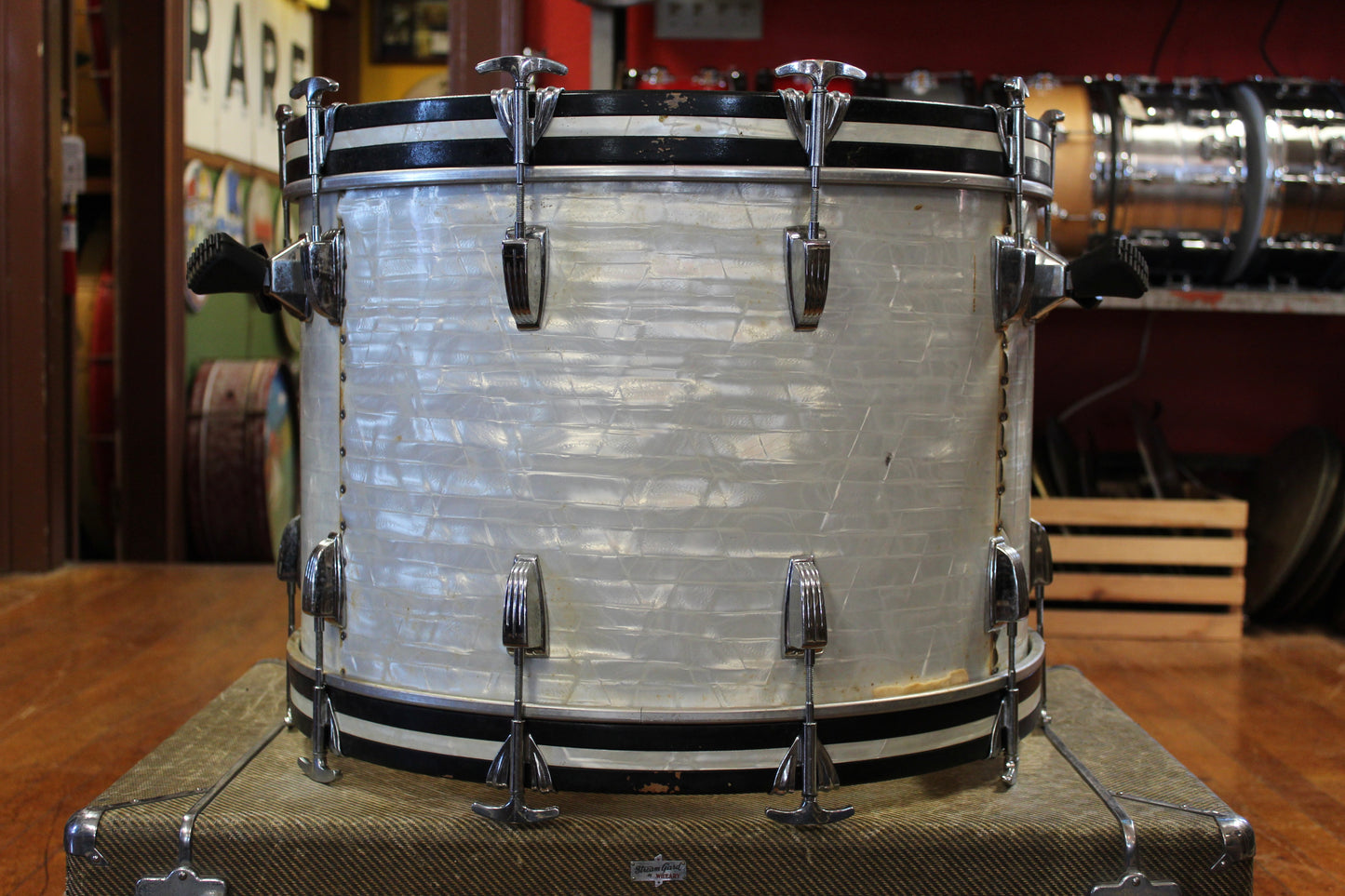 1970s Ludwig Big Beat Outfit in White Marine Pearl 14x22 8x12 9x13 16x16