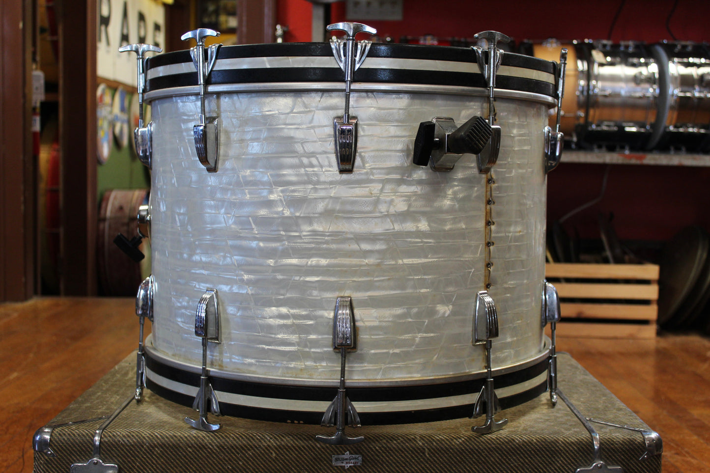 1970s Ludwig Big Beat Outfit in White Marine Pearl 14x22 8x12 9x13 16x16