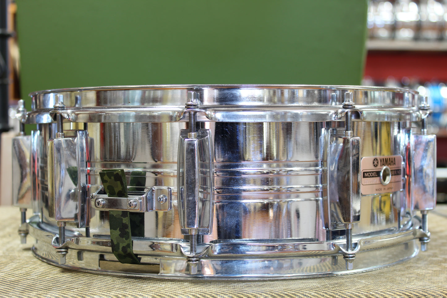1970s Yamaha SD650MG Snare Drum 5.5"x14" Chrome over Steel