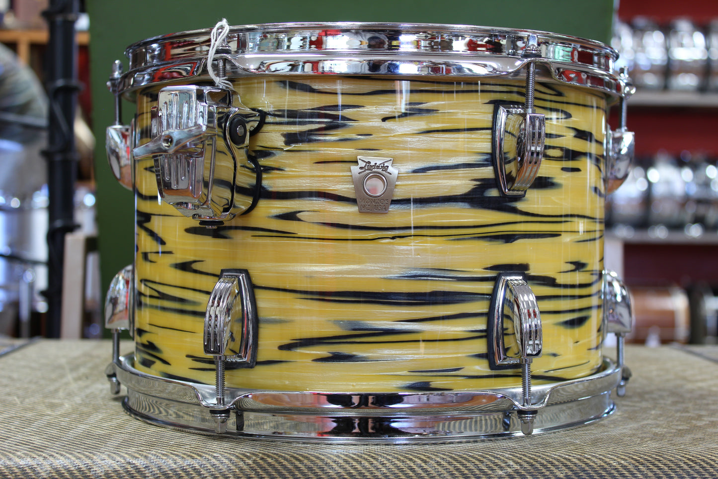 2023 Ludwig Classic Maple 8x12 Tom Tom in Lemon Oyster