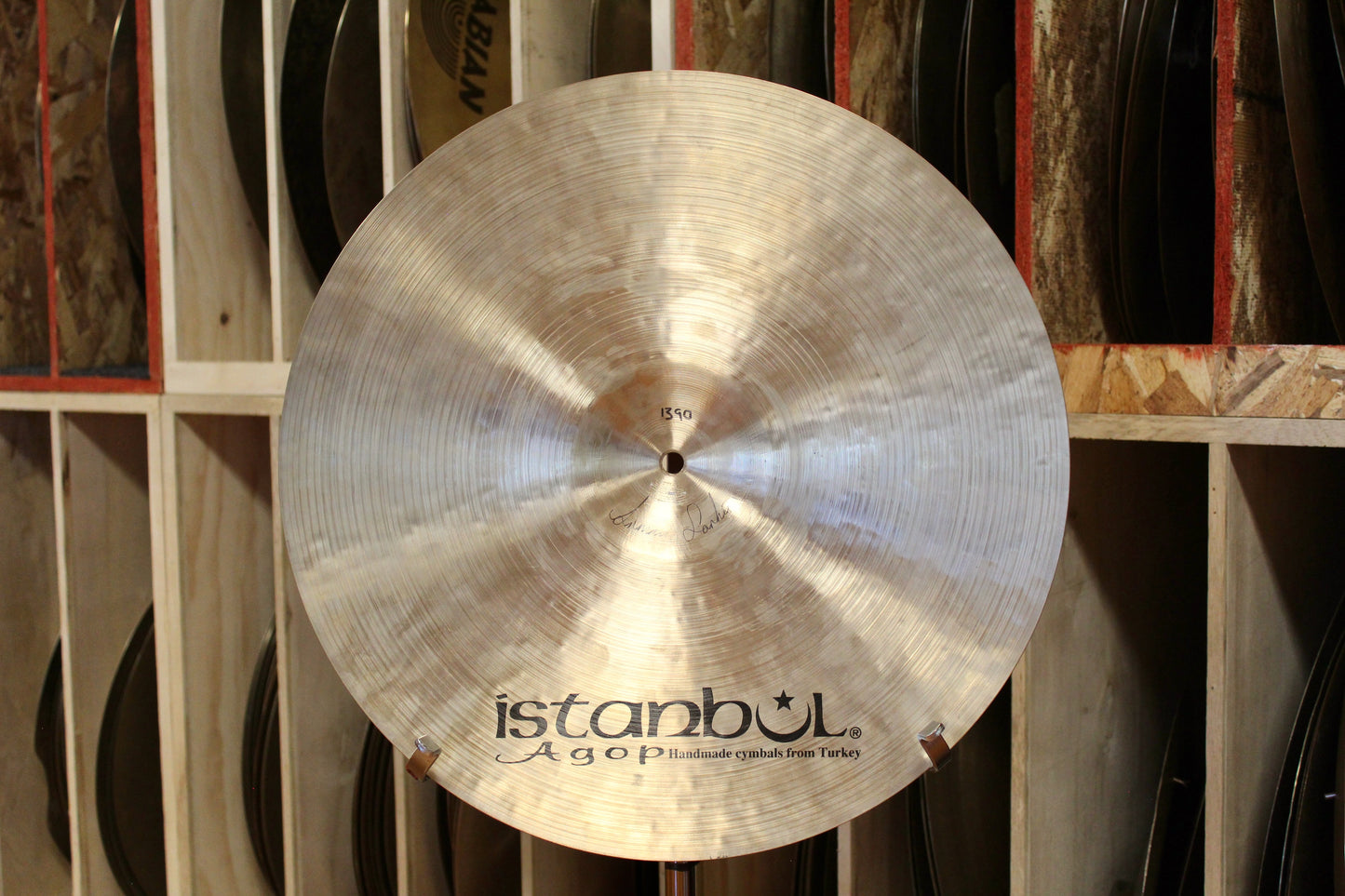 Istanbul Agop 18" Traditional Dark Crash Cymbal 1390g - Used