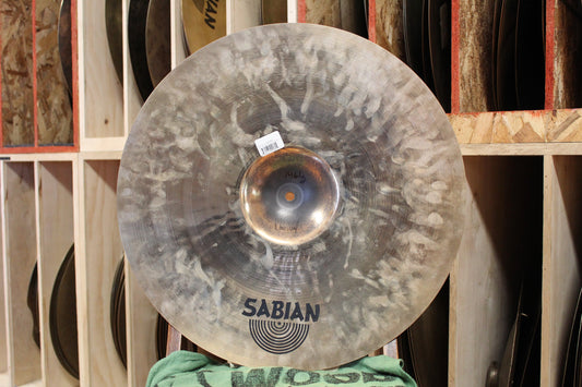 Sabian 19" HHX Evolution Crash 1461g - Used
