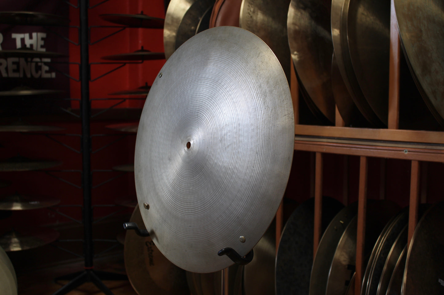 1960s A. Zildjian 18" Flat Ride w/ Rivets 2050g