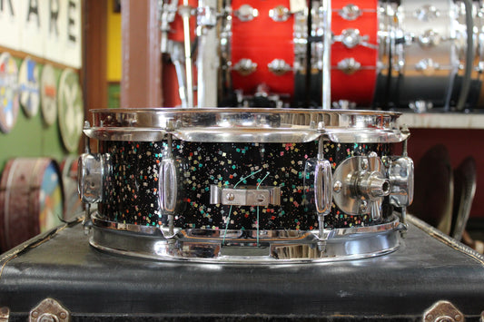1960s Rogers Holiday 5x14 Snare Drum in Mardi Gras