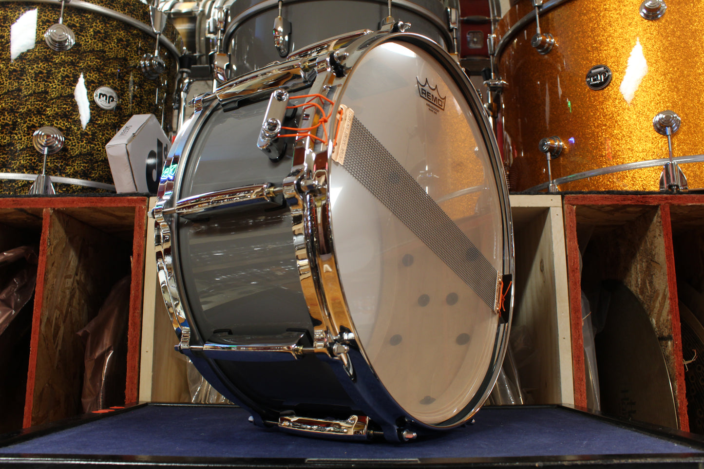 Pearl Masters Maple Pure 6.5"x14" Snare Drum in Putty Grey