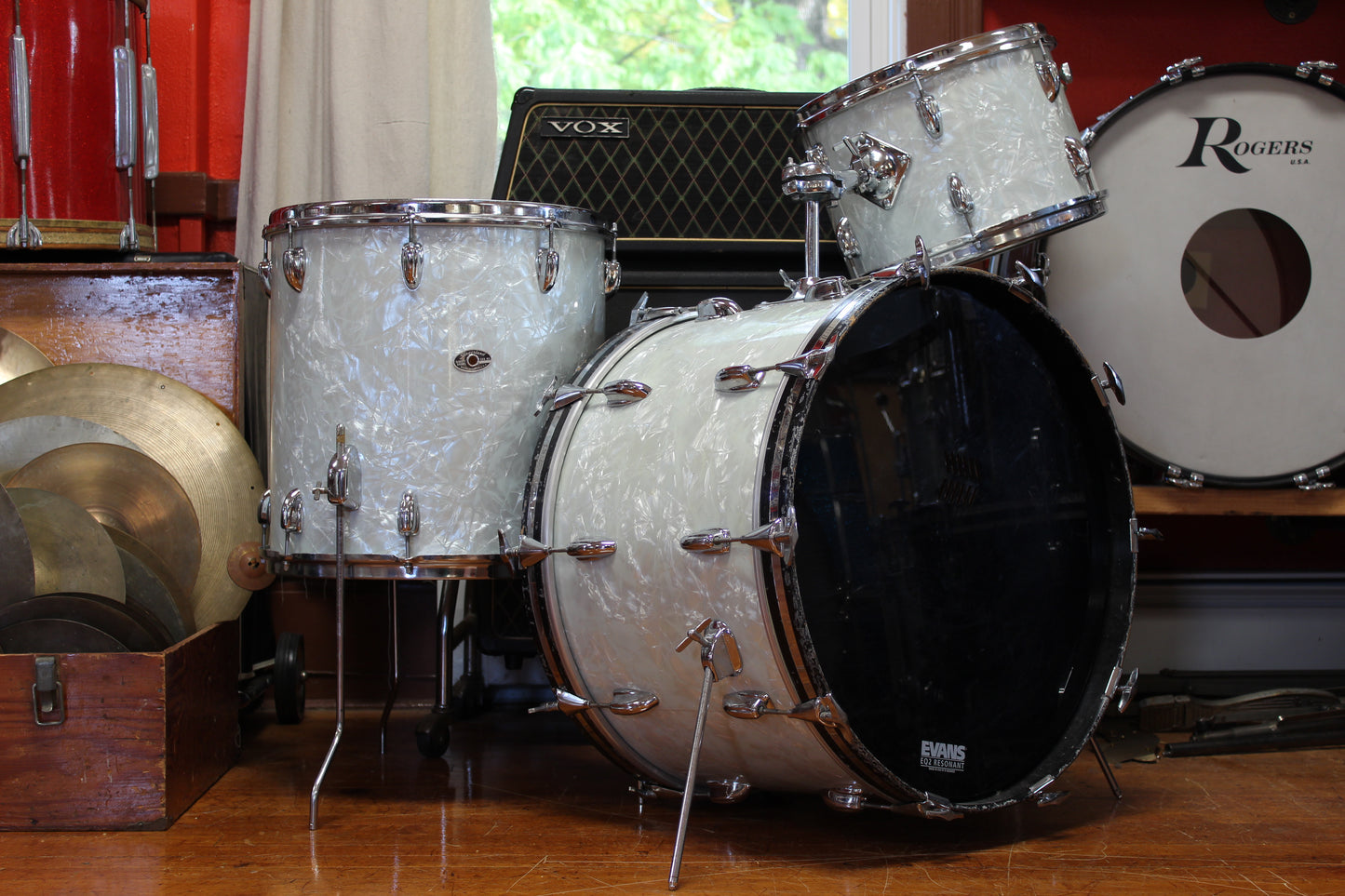 1970s Slingerland in White Marine Pearl 14x22 16x16 9x13