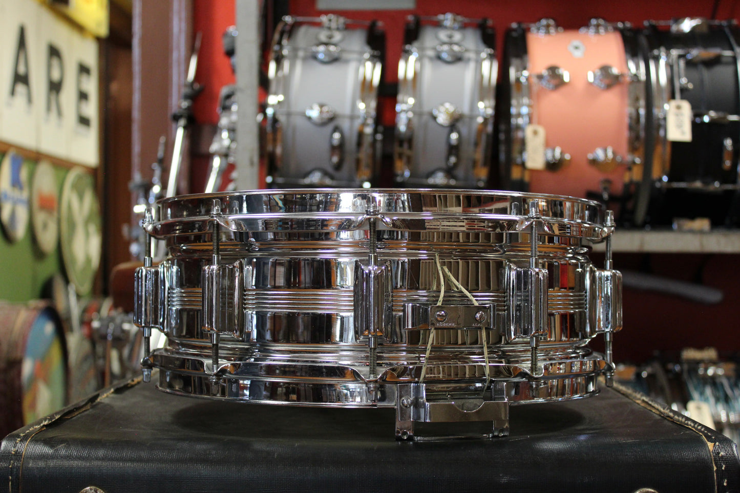 1960s Rogers 5x14 Chrome Over Brass Dyna-Sonic Snare Drum #19154