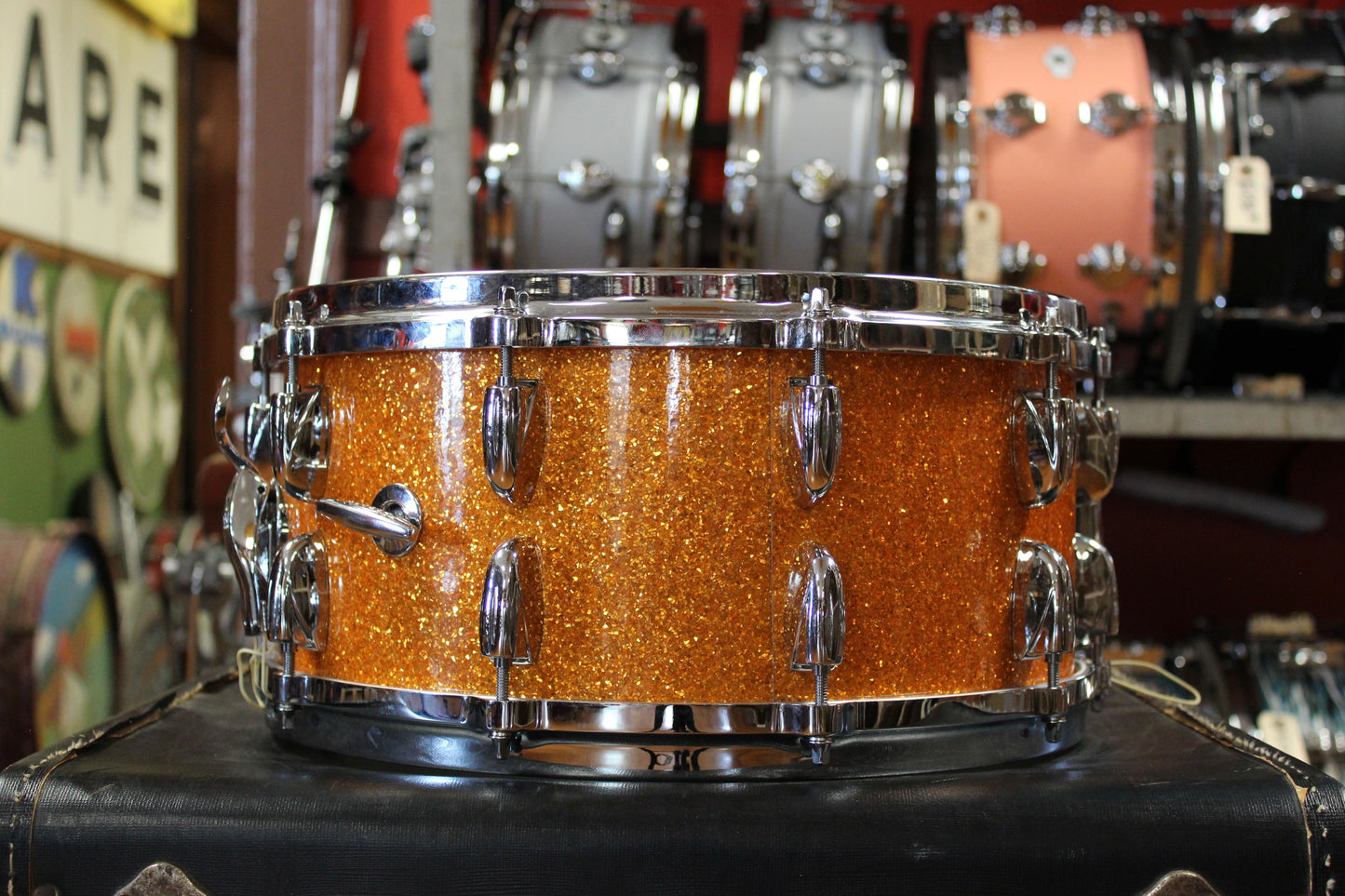 Gretsch 6.5x14 USA Custom Snare Drum in Gold Glass Glitter