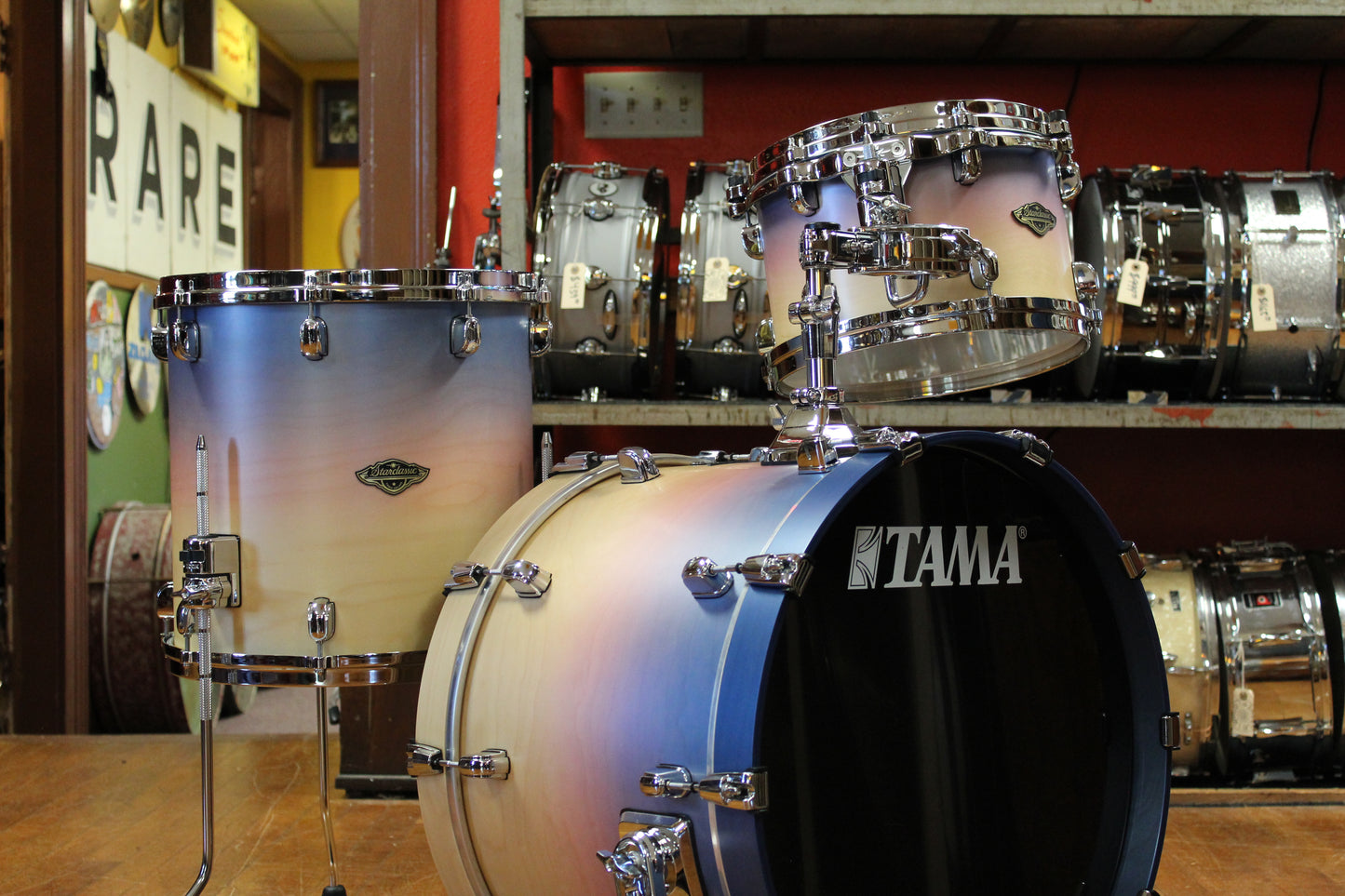 Tama Starclassic Walnut Birch Outfit in Satin Purple Atmosphere fade 14x20 8x12 14x14