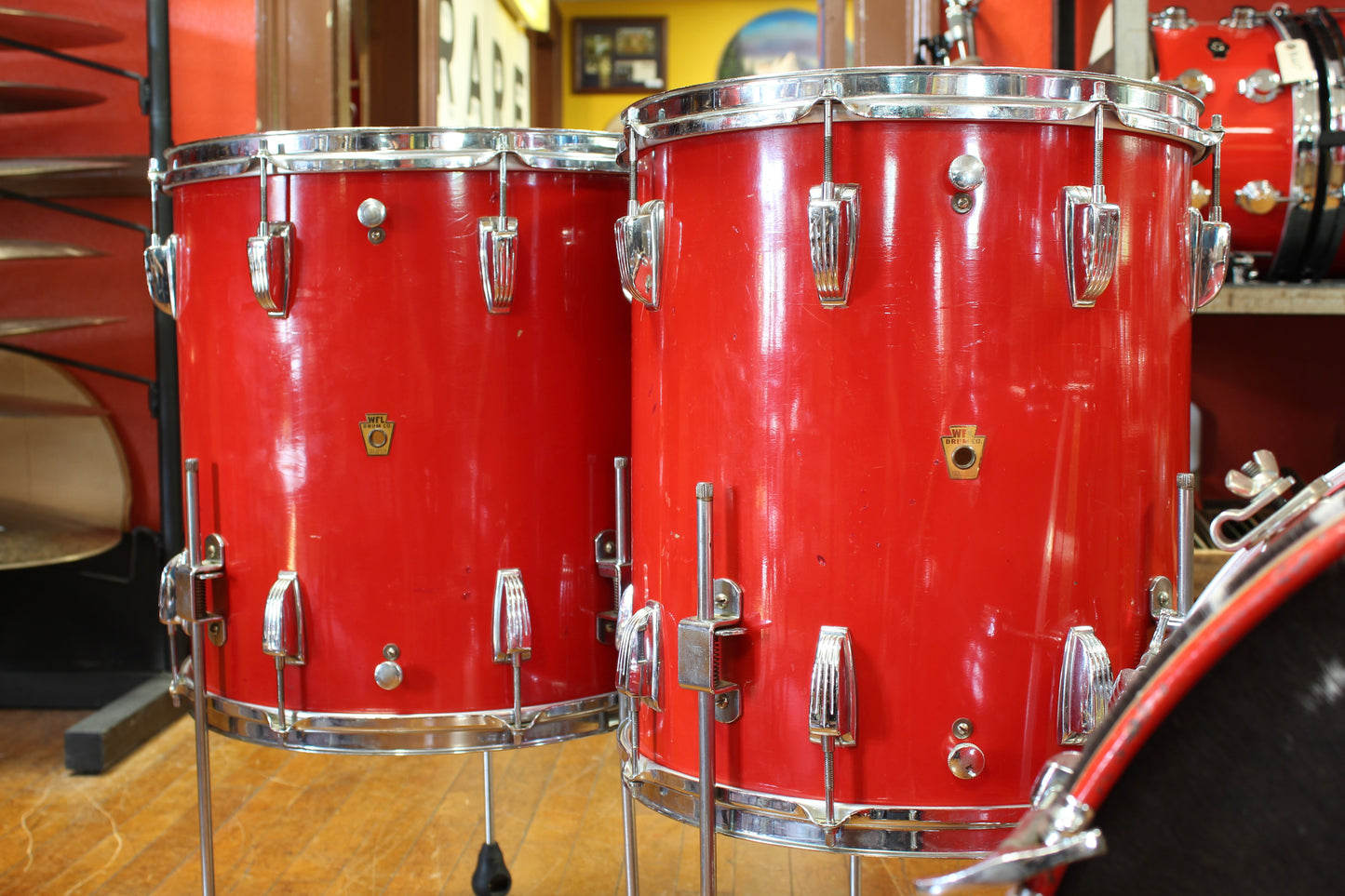 1950s WFL Outfit in Red Lacquer 14x20 14x20 7x13 7x13 16x14 16x16 5.5x14
