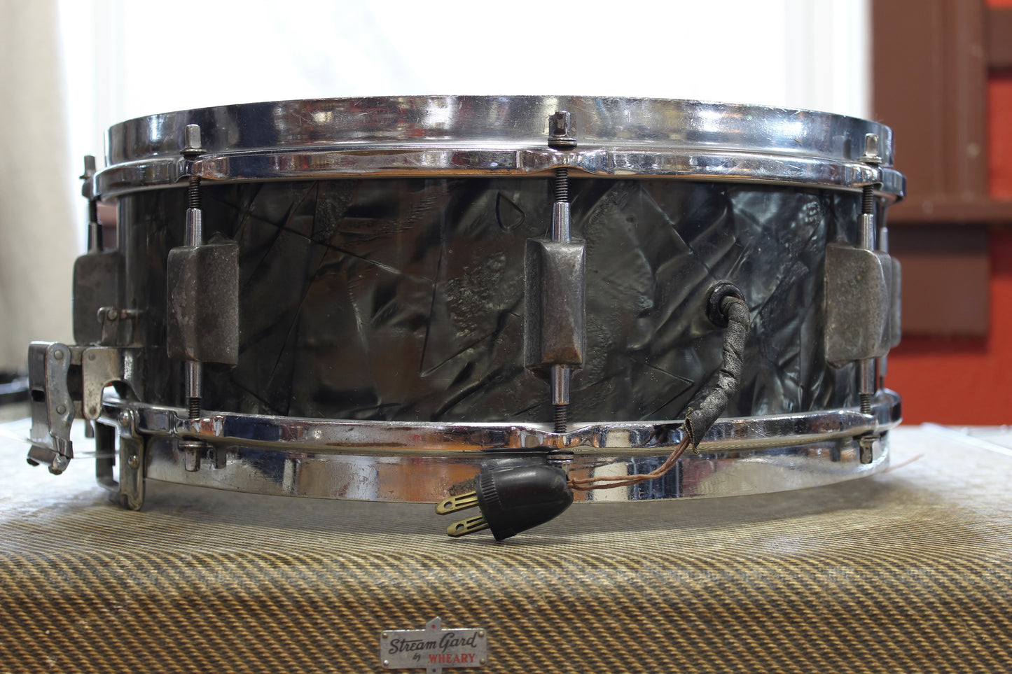 1930s Leedy Broadway Parallel 5x14 in Black Diamond Pearl
